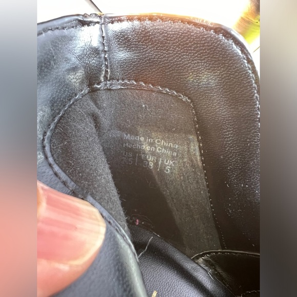 Aldo | leather ankle heel boots | size 7.5 - Picture 4 of 6